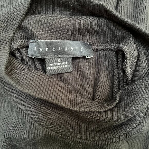 Sanctuary Women's Black Essential Sleeveless Mock-Neck Top Size Small New - Picture 5 of 5